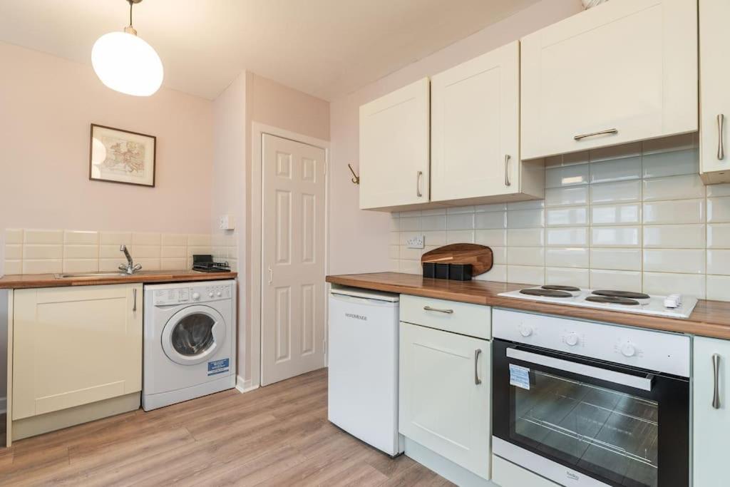 Fully Refurb Drogheda Apt7 3Rd Floor Bagian luar foto