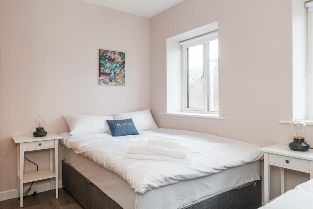 Fully Refurb Drogheda Apt7 3Rd Floor Bagian luar foto