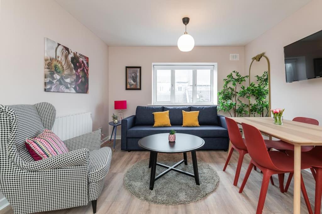Fully Refurb Drogheda Apt7 3Rd Floor Bagian luar foto